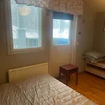 Δωμάτια σε οικογενειακή κατοικία Cozy Near Centre And Golf Course, Upstairs