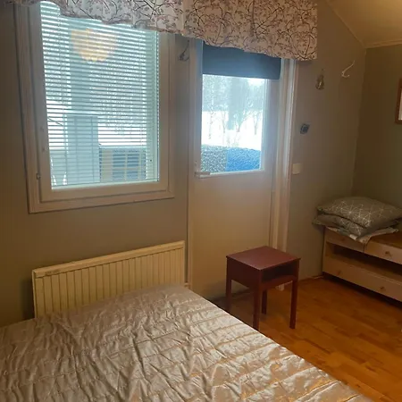 홈스테이 Cozy Near Centre And Golf Course, Upstairs