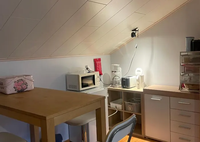 Cozy Near Centre And Golf Course, Upstairs Privat bolig Rovaniemi